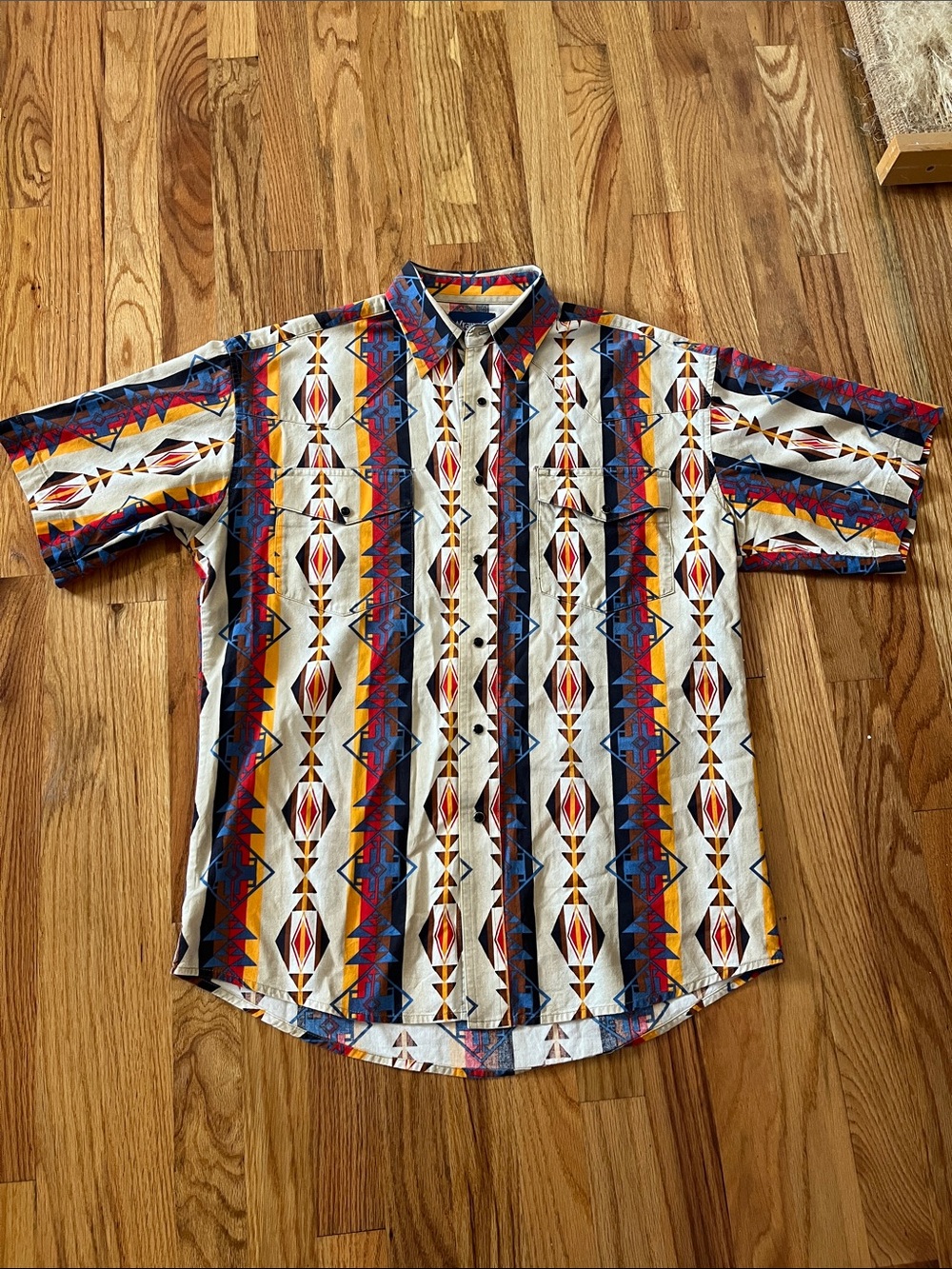 Wrangler Western Short-Sleeve Button-Up Shirt